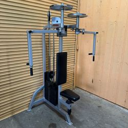 Life Fitness Peck Fly / Rear Delt / Deltoid - 260 Lb Stack - Commercial Gym Equipment