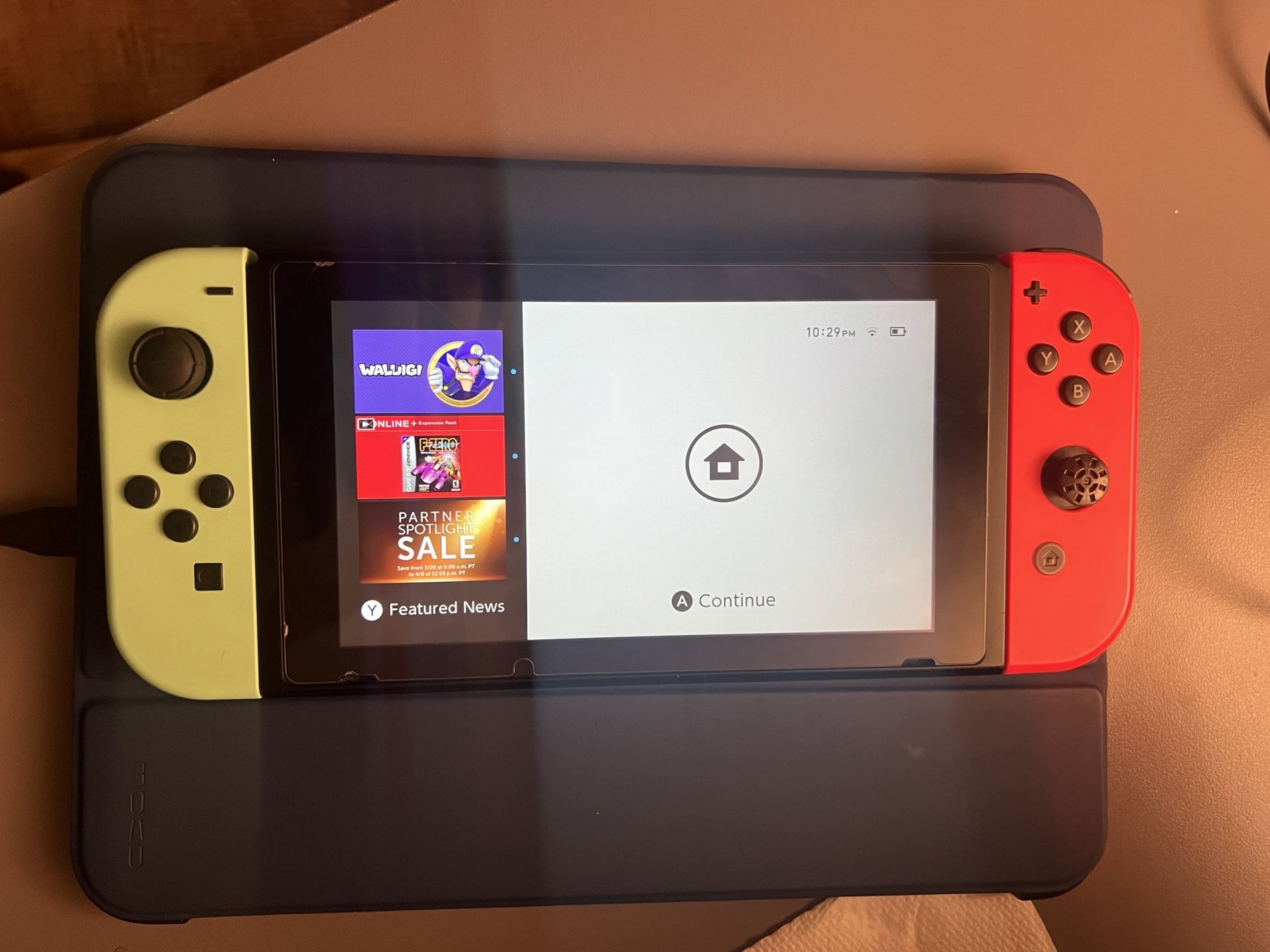 Nintendo Switch 