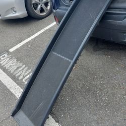 Foldable Dog Ramp