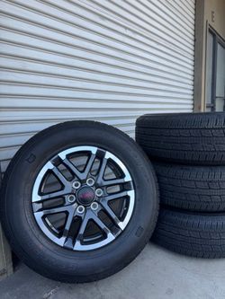 18” Toyota Tacoma TRD 2026 OEM Wheels & Tires