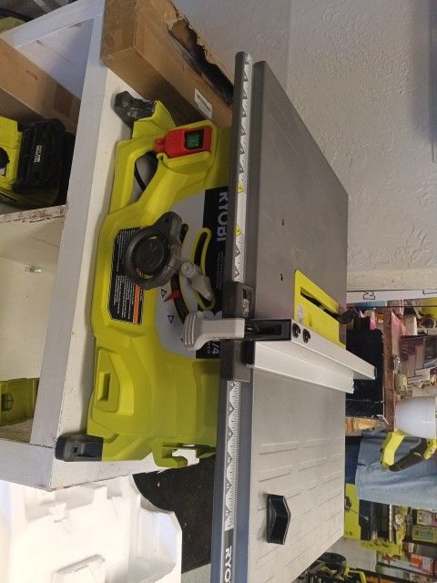 Ryobi Table Saw