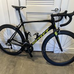 2018 Scott  Addict 54cm Carbon Road Bike Di2 