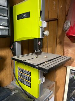 Band saw