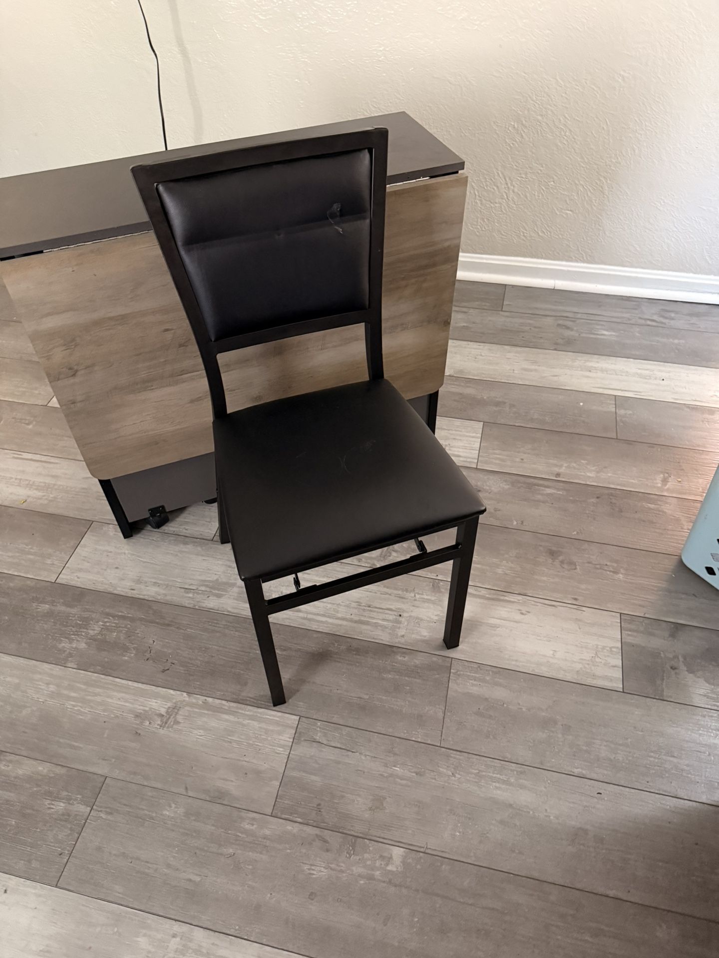 Dining Table & 6 Chairs Set 