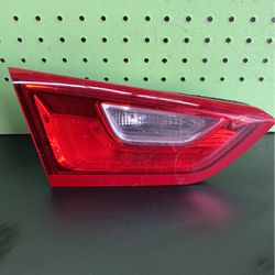 Chevrolet Malibu Tail Light Left OEM Halogen Inner Lamp  (contact info removed)6