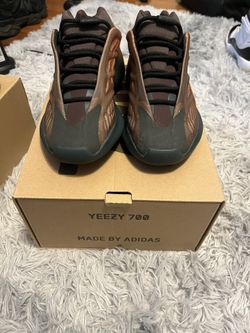 Yeezy 700