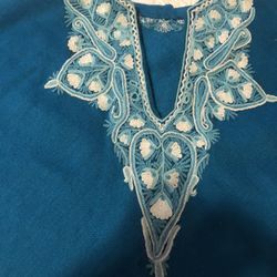 Girls  6-7 Yrs Kashmiri Warm Poncho Style Shawl