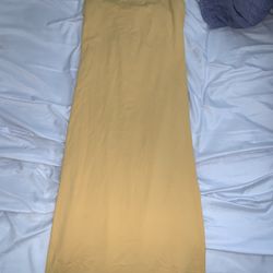 Forever 21 Yellow Maxi Dress