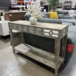 Distress Console Table ! $50 Pick Up Only! 