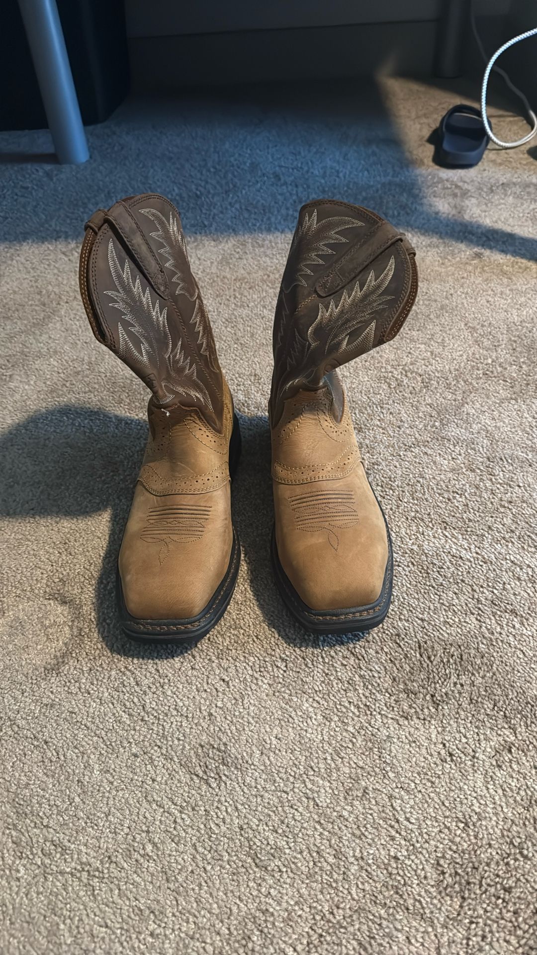 Bran New Ariat men’s Work Boot 