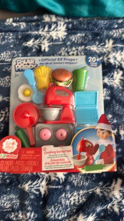 Elf on the shelf Polar Props