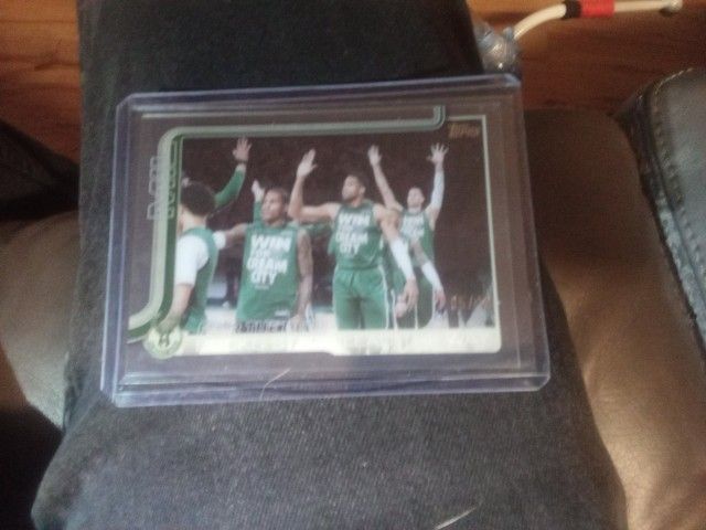 2025!Topps Basketball #281 Clear 5/10