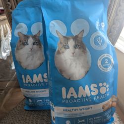 IAMS Cat Food
