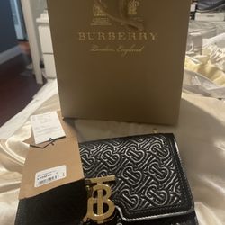 Brand New Burberry Bag -authentic 