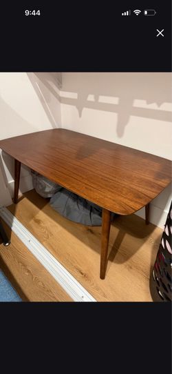 Mid-Century Modern Coffee Table