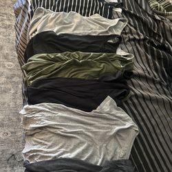 Maternity Clothes Bundle (small)