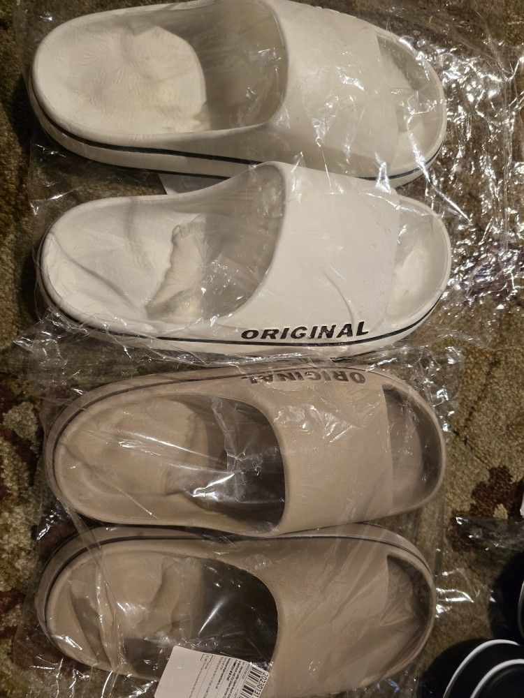Men's Foam Beach Slippers ⛱️. Last Pairs. Size 9-9.5