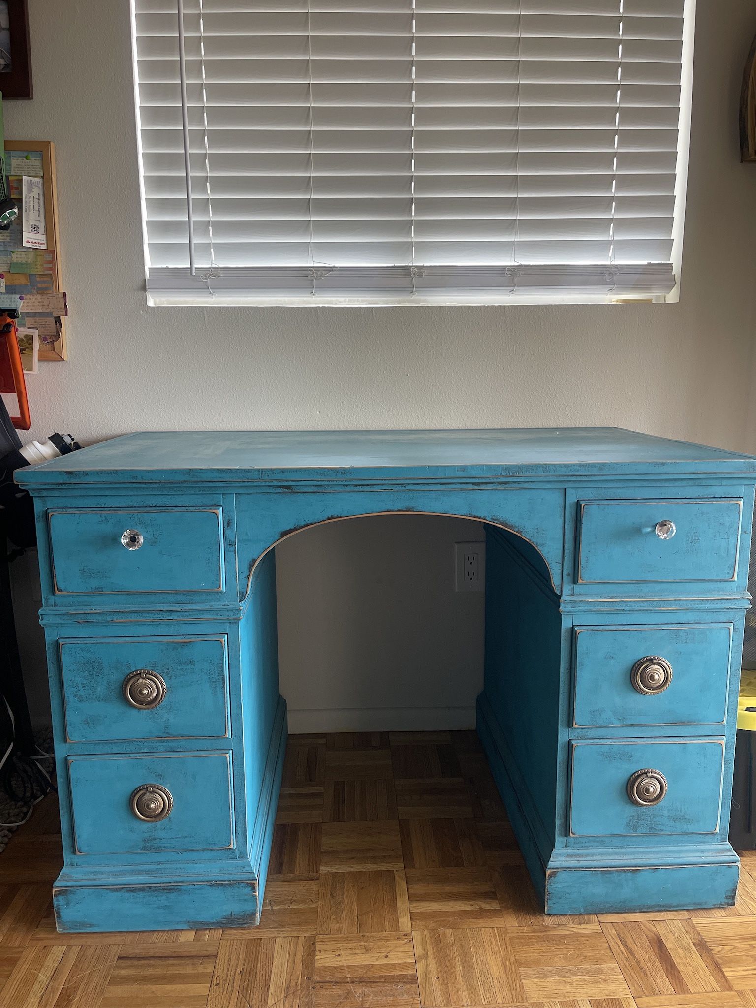 Vintage Turquoise Dorm/Office Desk