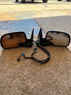 Chevrolet Silverado GMC Sierra Side Mirrors Pair