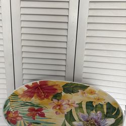 Tommy Bahamas Fruit Plate