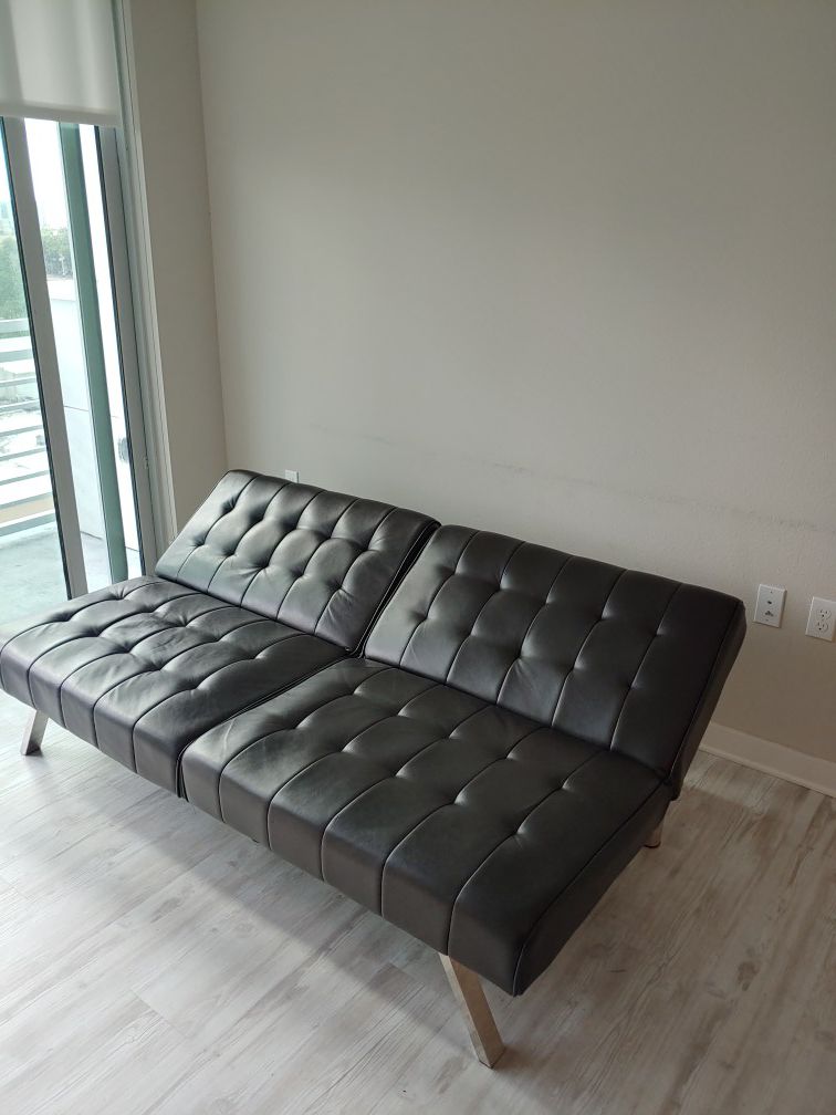 Futon couch/bed black leather