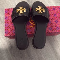 tory burch sandal