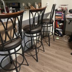 Bar Stools 