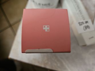 New in box! medicube PDRN Pink Peptide Serum with Salmon DNA | Pink Glow Serum with Peptides & Niacinamide for Hydration & Firm-Looking Skin | Uneven