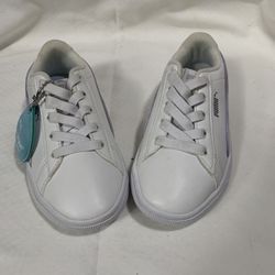 Girls Tennis Shoes (puma)