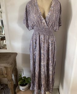 Love Stich Dress Size Large New 