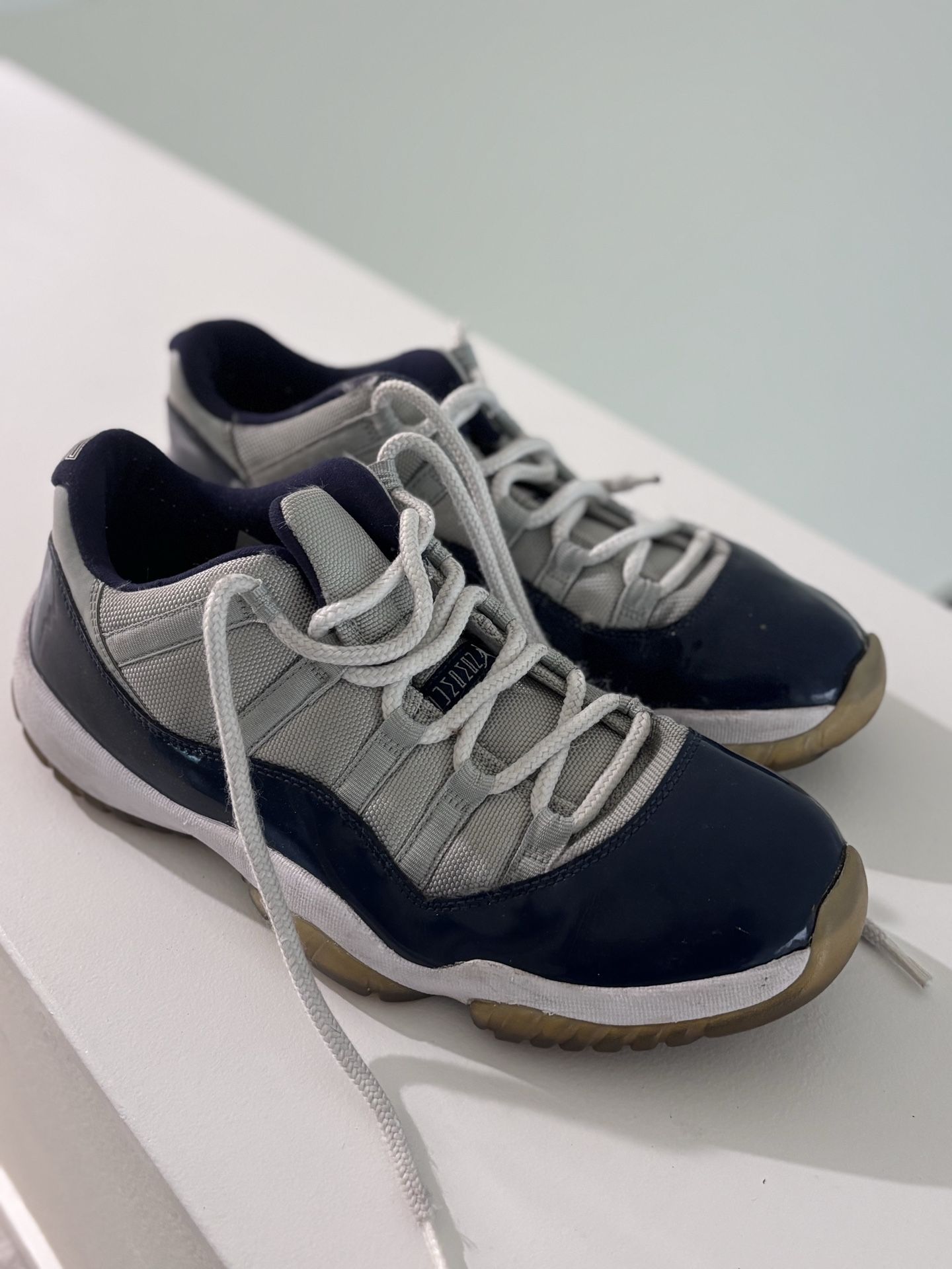 Air Jordan 11 Retro Low ‘Georgetown’