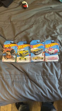 Hot Wheels treasure hunt cars set of 4