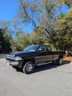 1996 Dodge Ram 2500 Cummins 5 Speed