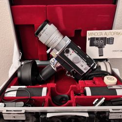 Minolta Autopak-8 D10 Super 8 Camera