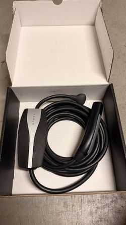 Tesla Mobile Charger
