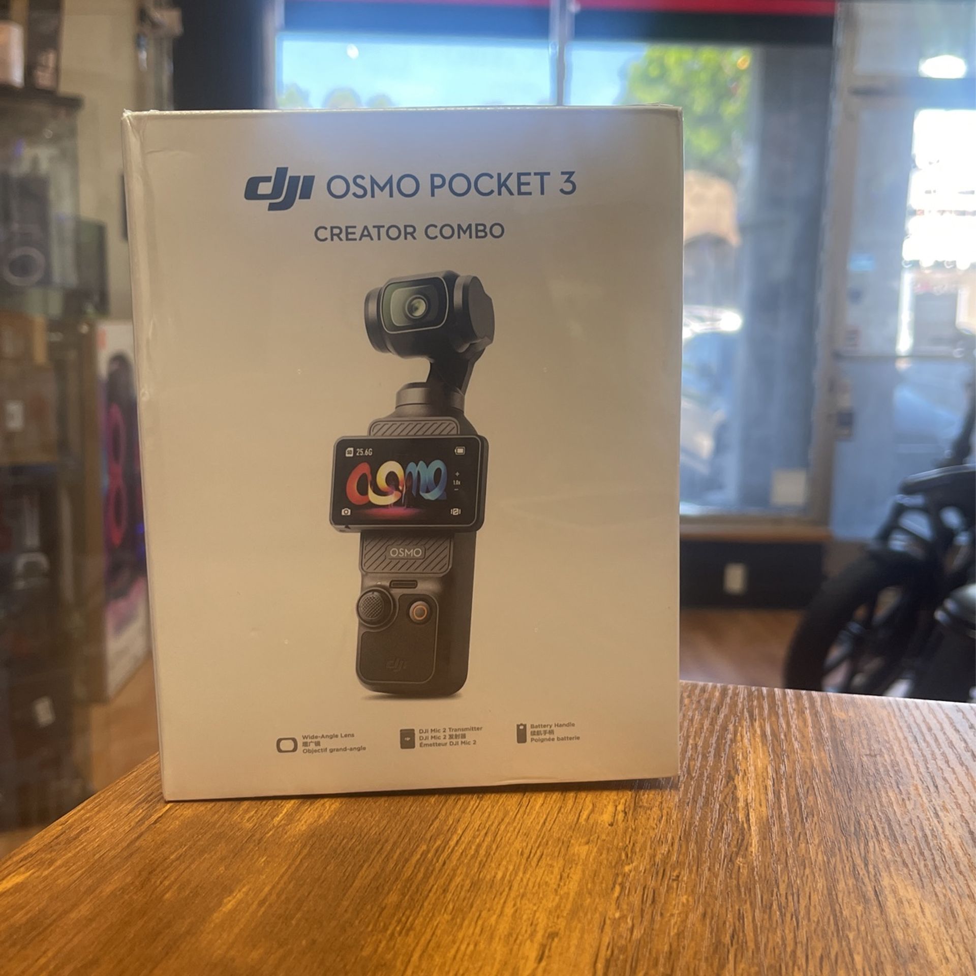 DJI Osmo Pocket 3 Creator Combo