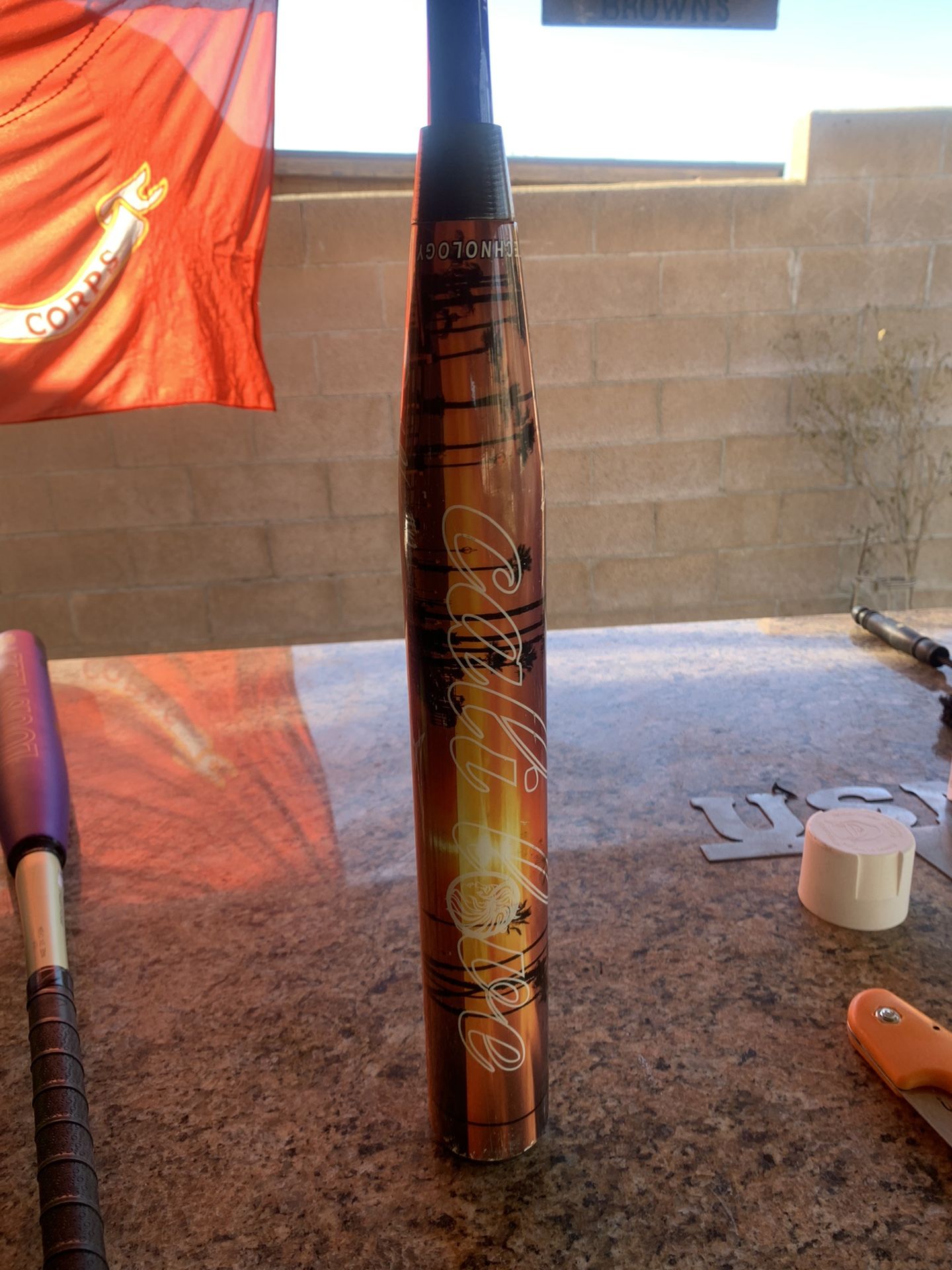 Juno Athletics Cali Love 26 Oz Softball Bat for Sale in Chino, CA OfferUp