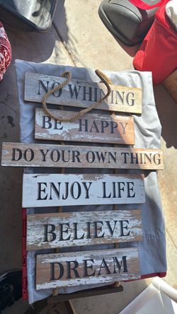 Wall decor