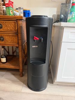 Black & Decker Hot & Cold Water