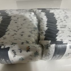 NEWBORN DIAPERS 