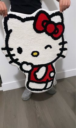 NEW! Hello kitty rug