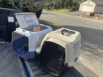 Small Dog Cat Rabbit Bunny Kennel Crate Carrier Like New 24" L by 14” W by 14” H $25 Each