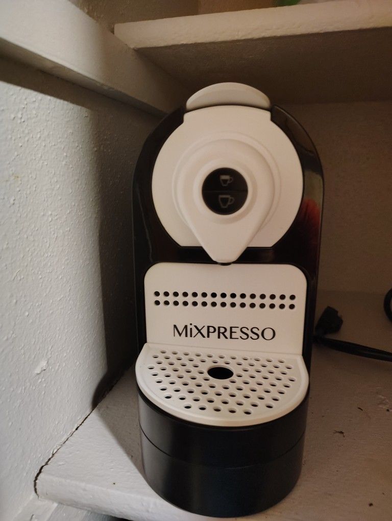 Mixpresso Machine