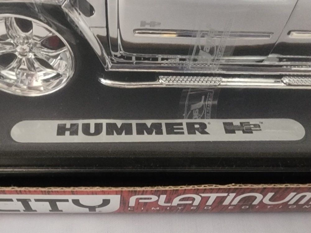 Just dug this out whilst clearing out, from JADATOYS, dub city platinum  hummer, these worth anything these days? Jada Toys DUB CITY PLATINUM Hummer