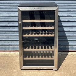 Wine Fridge Dual Zone 52 Bottles (Bordeaux 750ml), Wine Cooler Refrigerator Freestanding w/Lock,41F-68F Digital Temperature Control Compressor