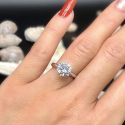 14k White Gold Moissanite Ring With Certificate 
