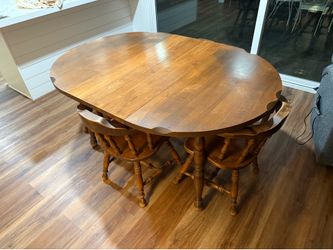 Dining Table pub style