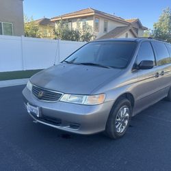 1998 Honda Odyssey 