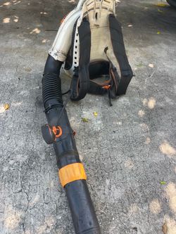 Stihl backpacks blower br800 works great