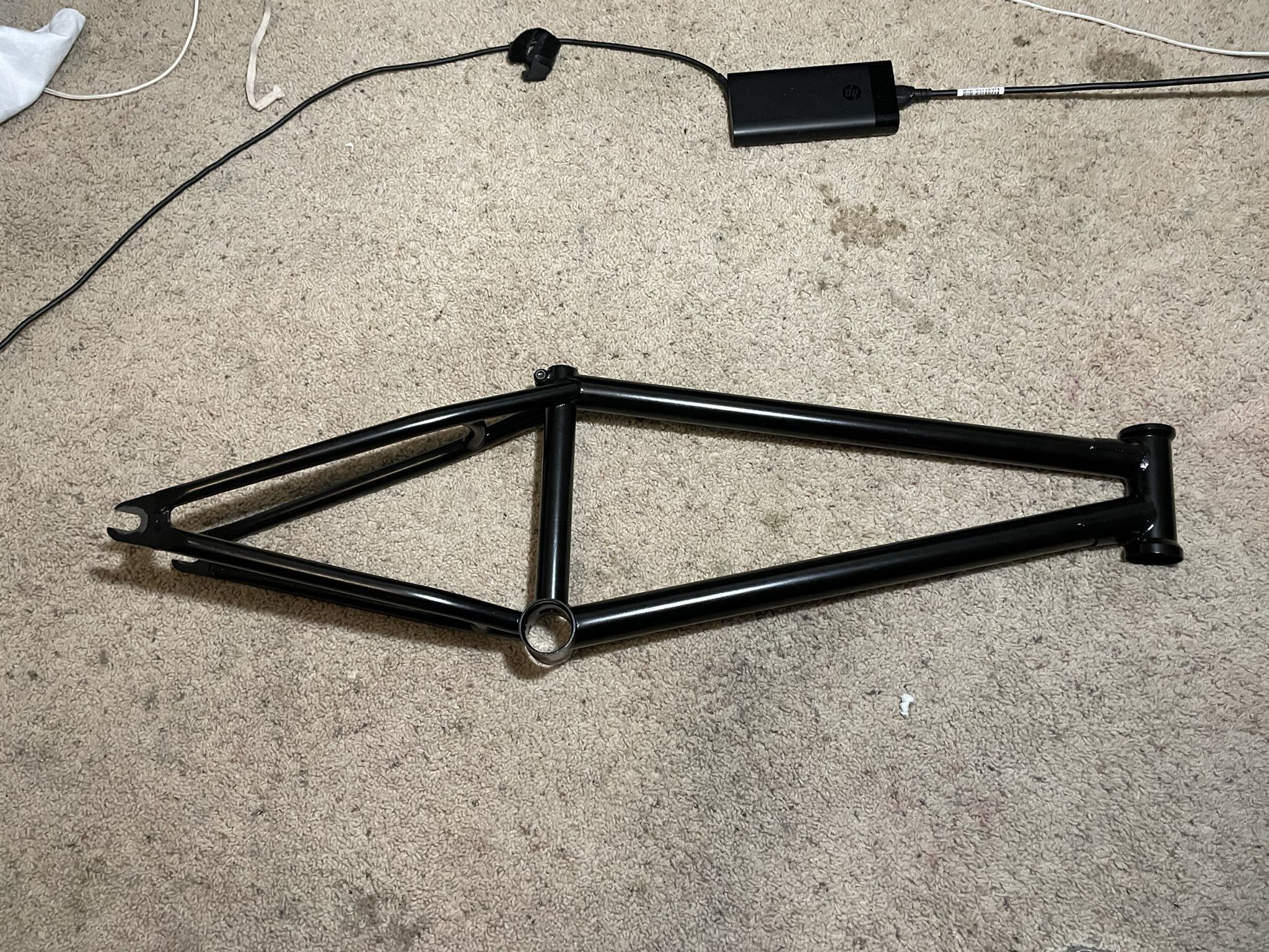 CULT BACKCHECK BMXフレーム 20.75 CULT BACKCHECK BMXフレーム 20.75